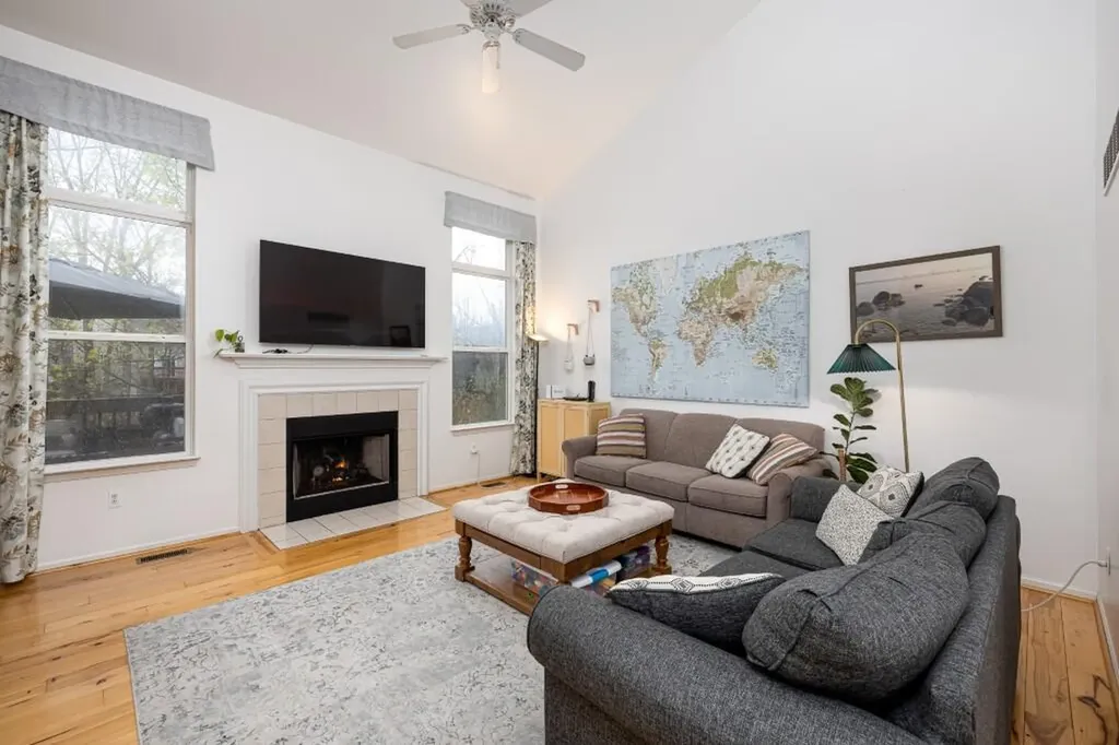 3339 Elsinore Court Ann Arbor City MI 48105