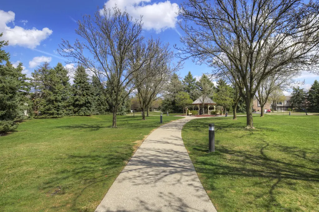 42779 Lilley Pointe Drive Canton Charter Township MI 48187