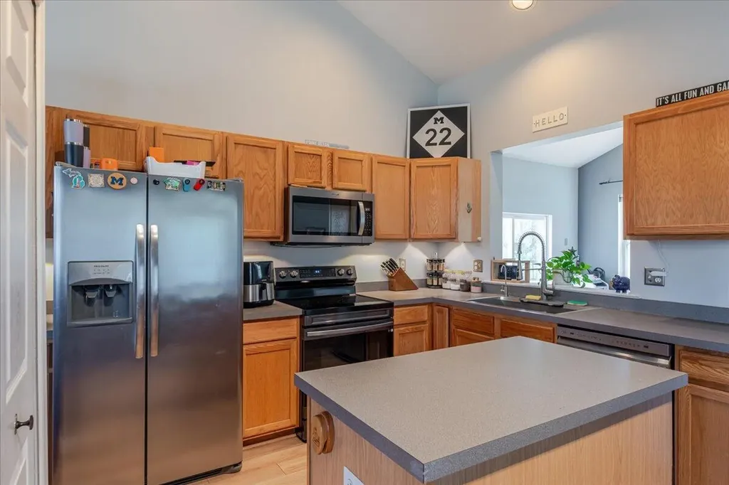 7956 Thornhill Drive Ypsilanti Charter Township MI 48197