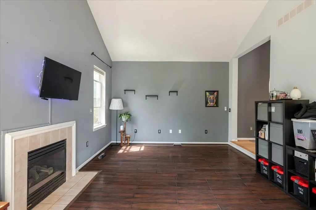 7956 Thornhill Drive Ypsilanti Charter Township MI 48197