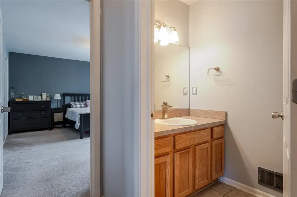 7956 Thornhill Drive Ypsilanti Charter Township MI 48197