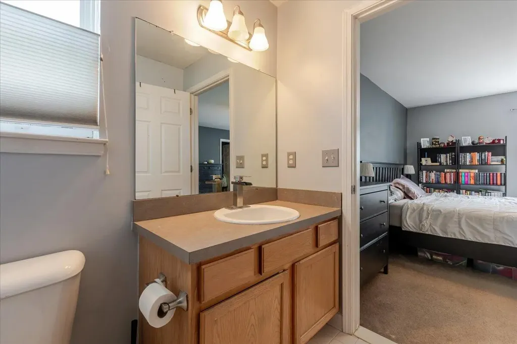 7956 Thornhill Drive Ypsilanti Charter Township MI 48197