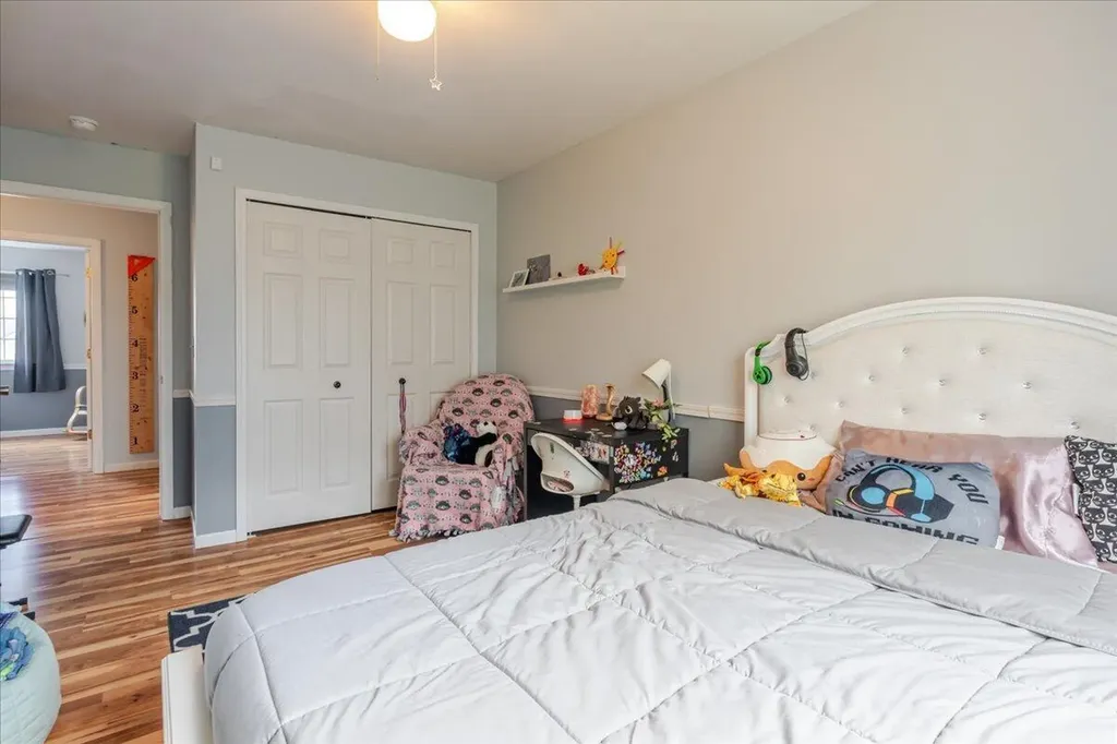 7956 Thornhill Drive Ypsilanti Charter Township MI 48197