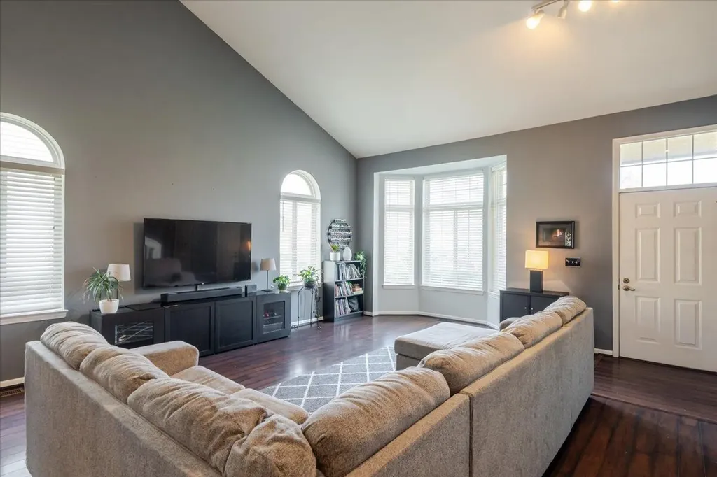 7956 Thornhill Drive Ypsilanti Charter Township MI 48197