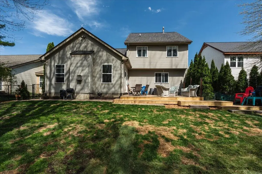 7956 Thornhill Drive Ypsilanti Charter Township MI 48197
