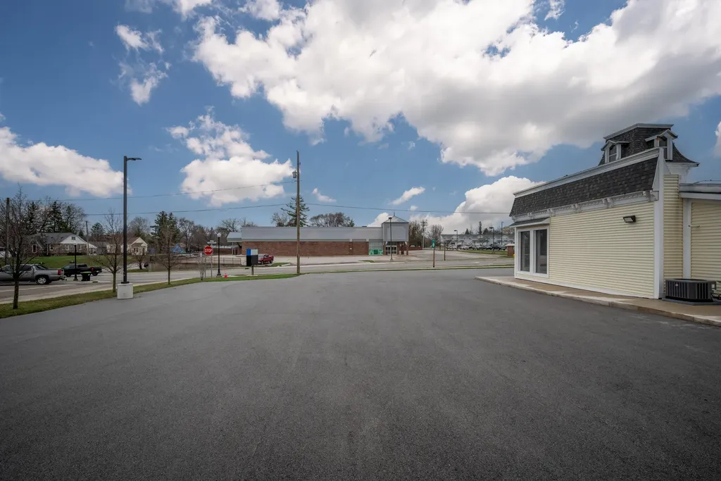 508 E Houghton Avenue West Branch Township MI 48661