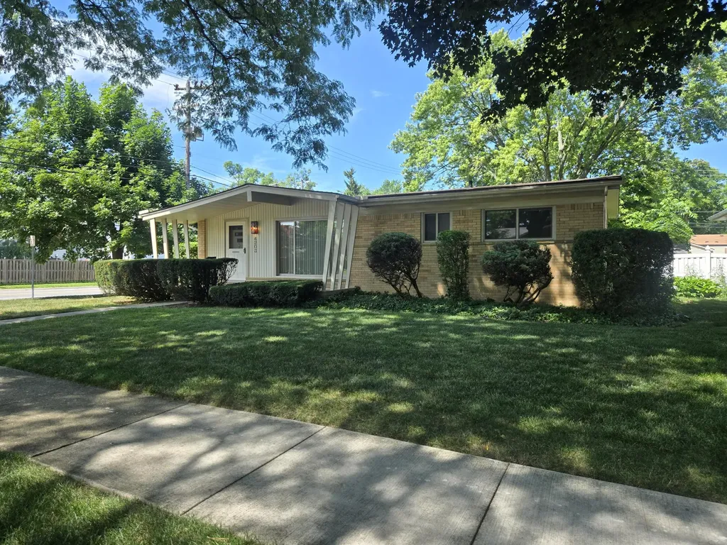 4203 Manor Avenue Royal Oak City MI 48073