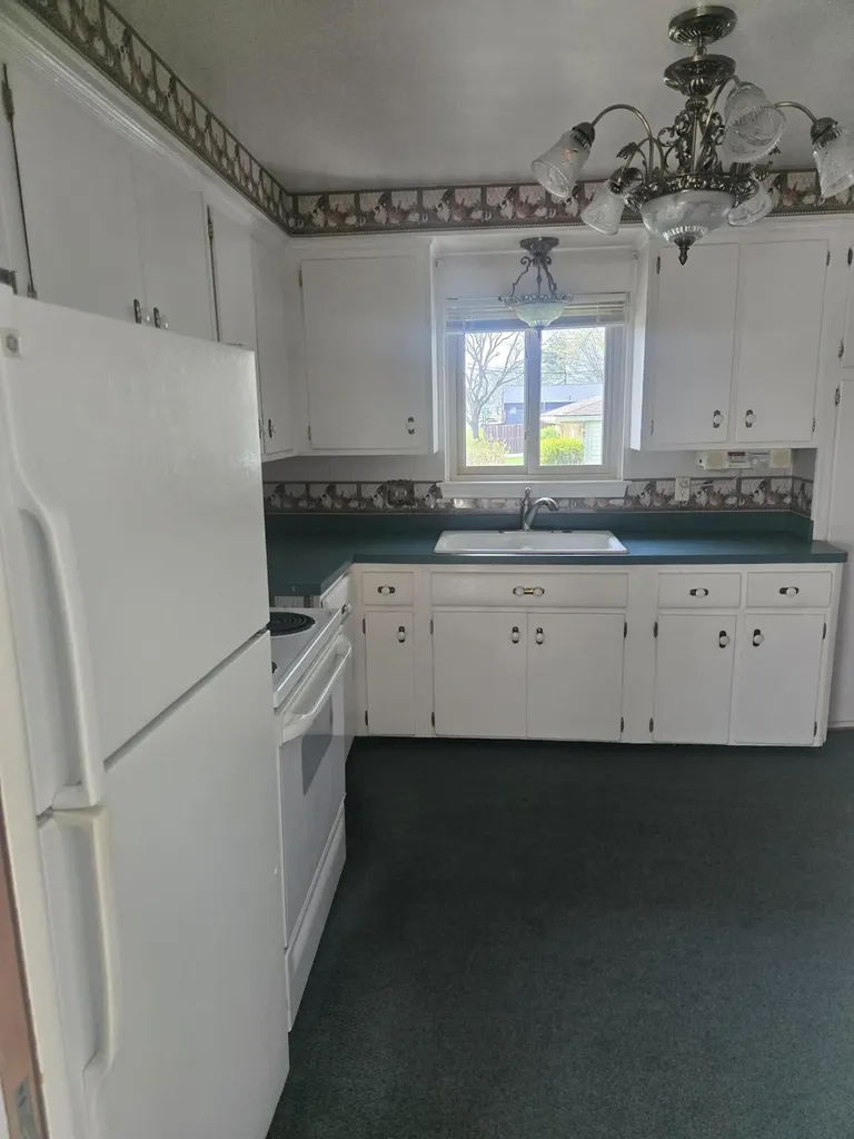 4203 Manor Avenue Royal Oak City MI 48073