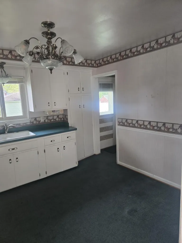 4203 Manor Avenue Royal Oak City MI 48073