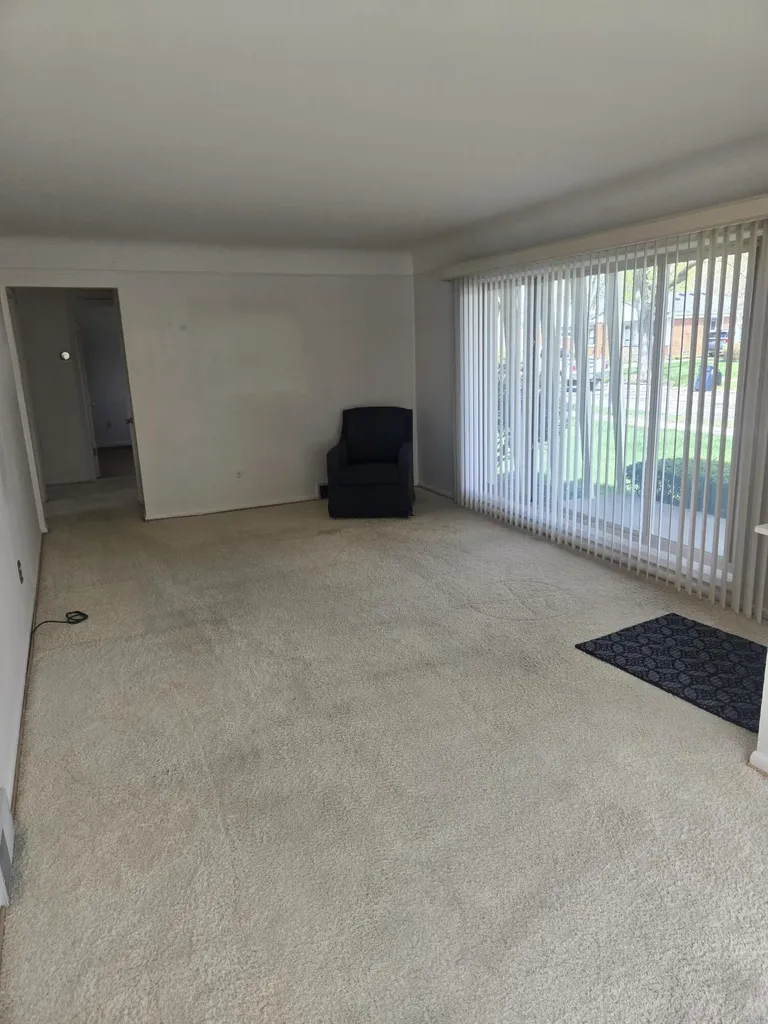 4203 Manor Avenue Royal Oak City MI 48073