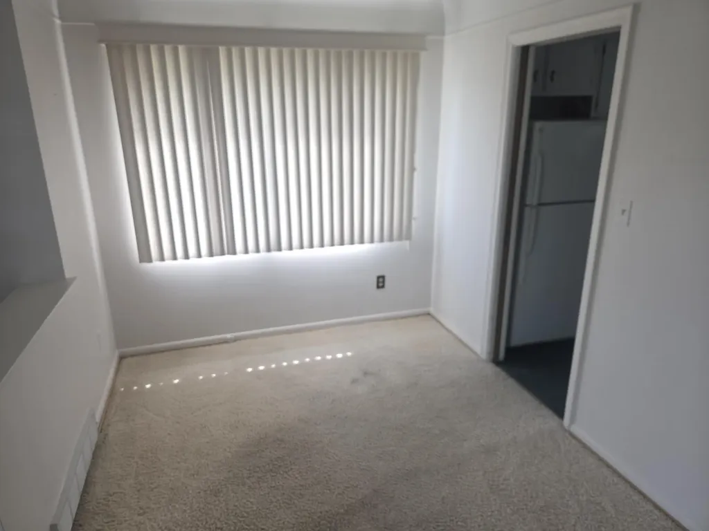 4203 Manor Avenue Royal Oak City MI 48073