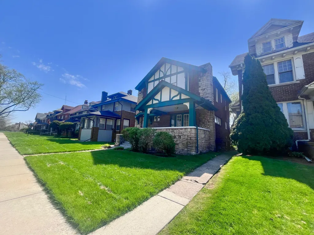 1163 Atkinson Street Detroit City MI 48202