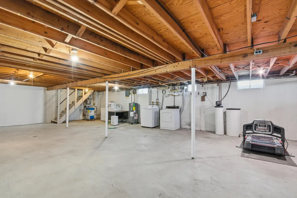 11580 Bell Oak Road Conway Township MI 48892