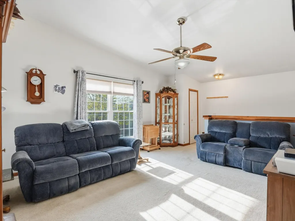36796 Lakeview Lane Richmond City MI 48062