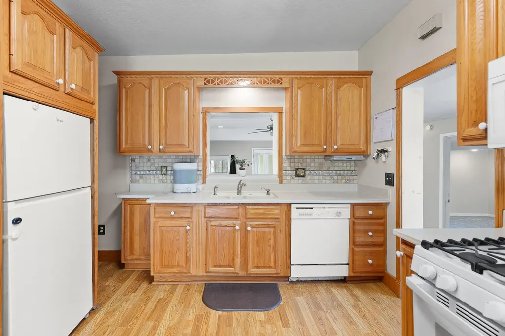 5910 Lyons Highway Madison Charter Township MI 49221