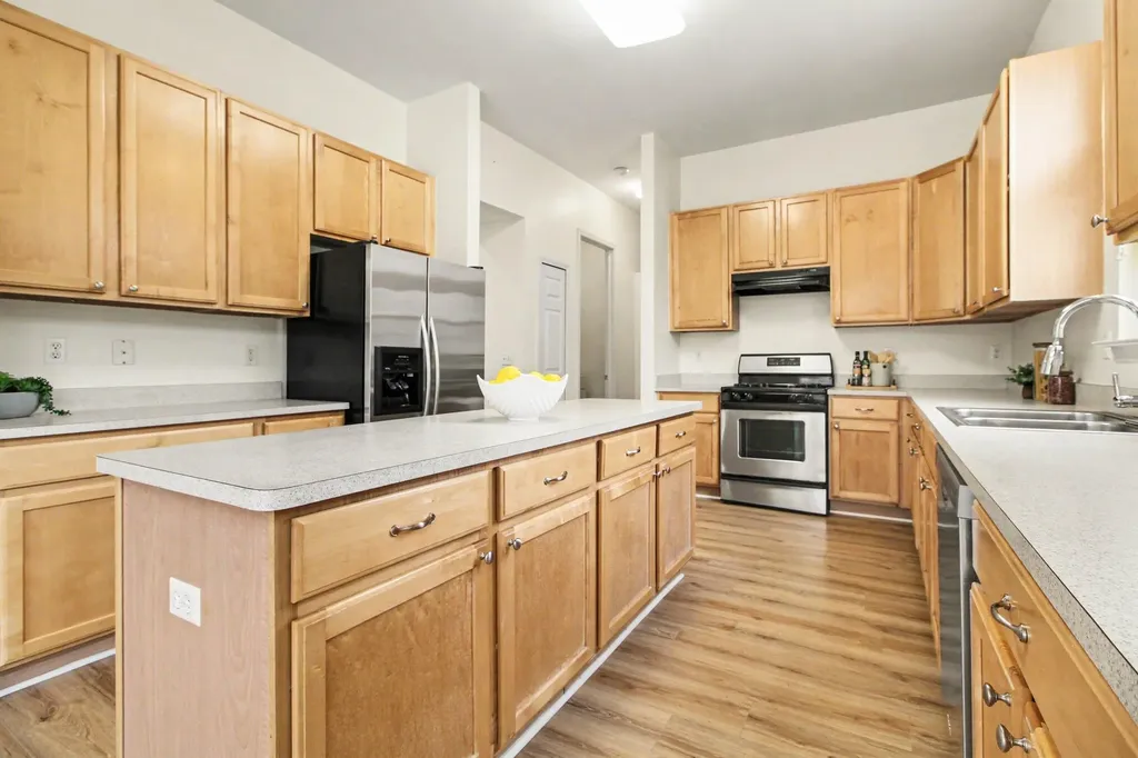 1411 N Bay Drive Scio Township MI 48103