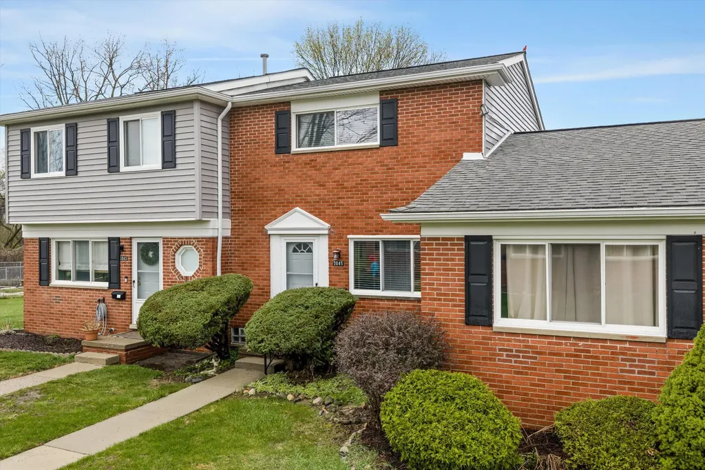 3045 Elstead Street Auburn Hills City MI 48326