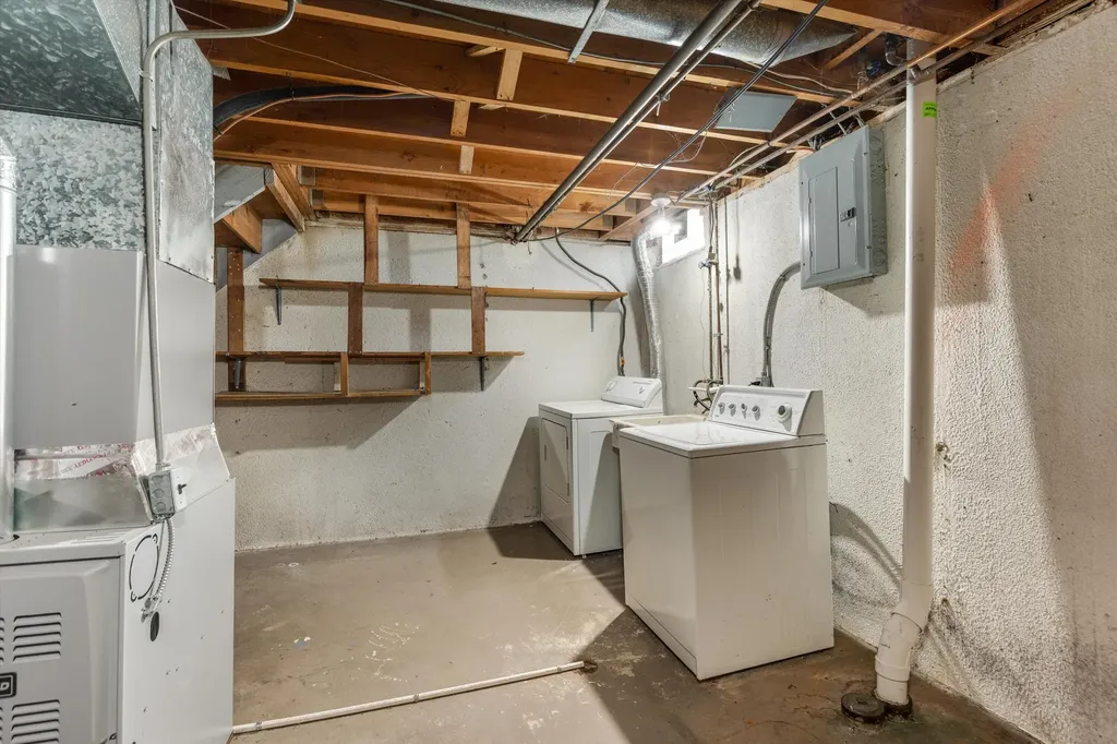 3045 Elstead Street Auburn Hills City MI 48326