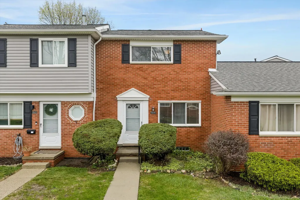 3045 Elstead Street Auburn Hills City MI 48326