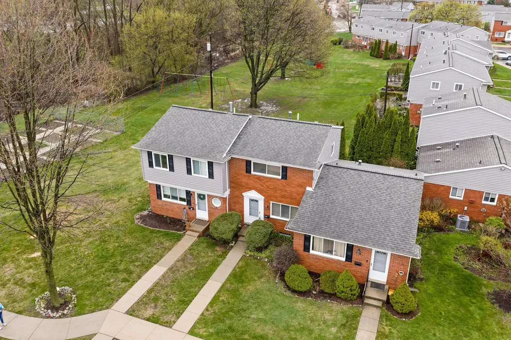 3045 Elstead Street Auburn Hills City MI 48326