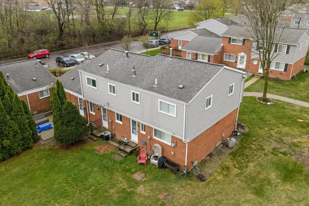 3045 Elstead Street Auburn Hills City MI 48326
