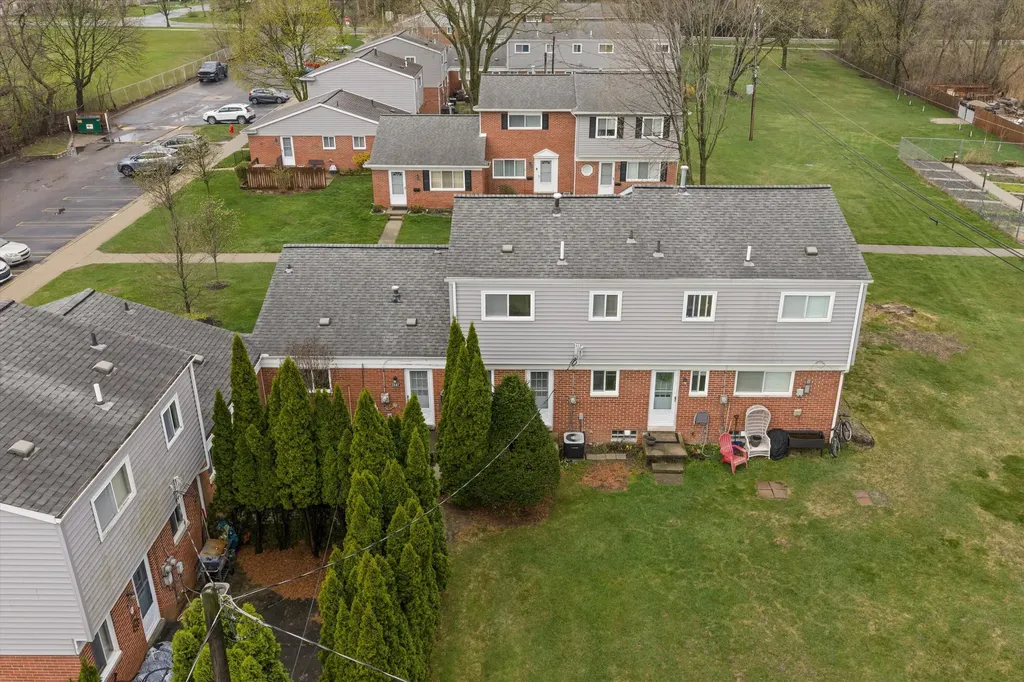3045 Elstead Street Auburn Hills City MI 48326