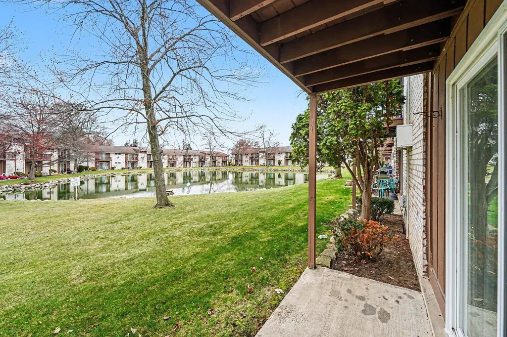 7602 Woodview Street Westland City MI 48185