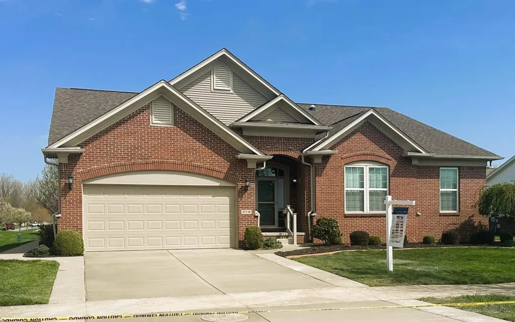 27118 Walloon Way Brownstown Charter Township MI 48134
