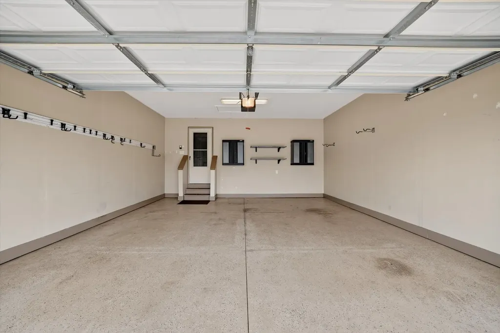 27118 Walloon Way Brownstown Charter Township MI 48134