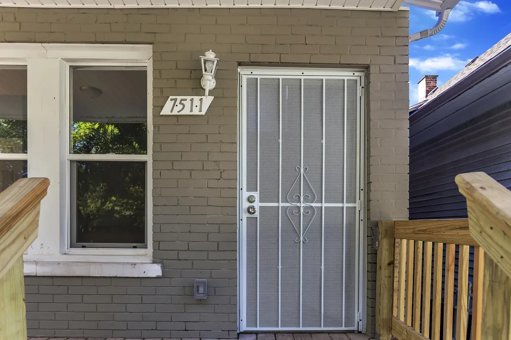 7507 Hanover Street Detroit City MI 48206