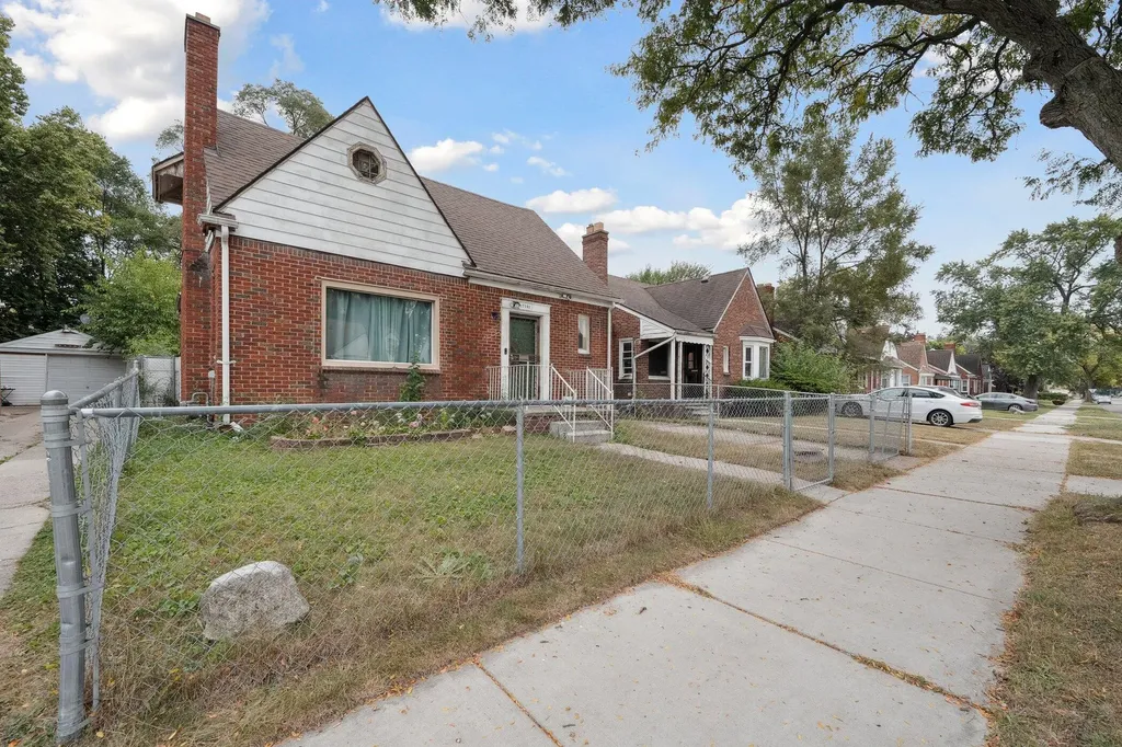 17360 Mansfield Street Detroit City MI 48235