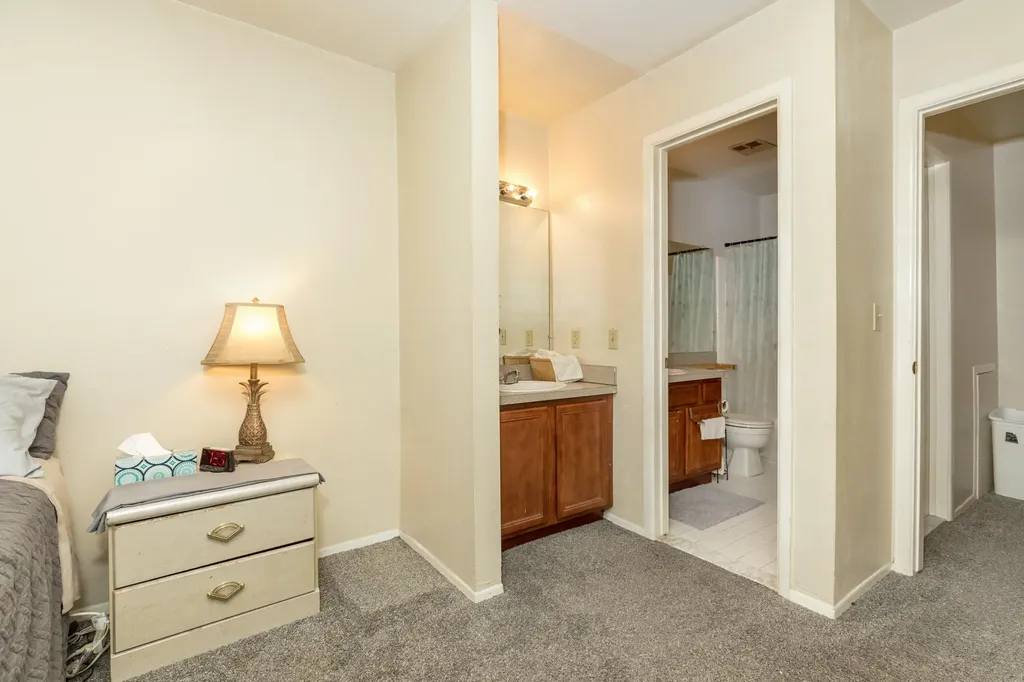 24684 Cashmere Court Southfield City MI 48033