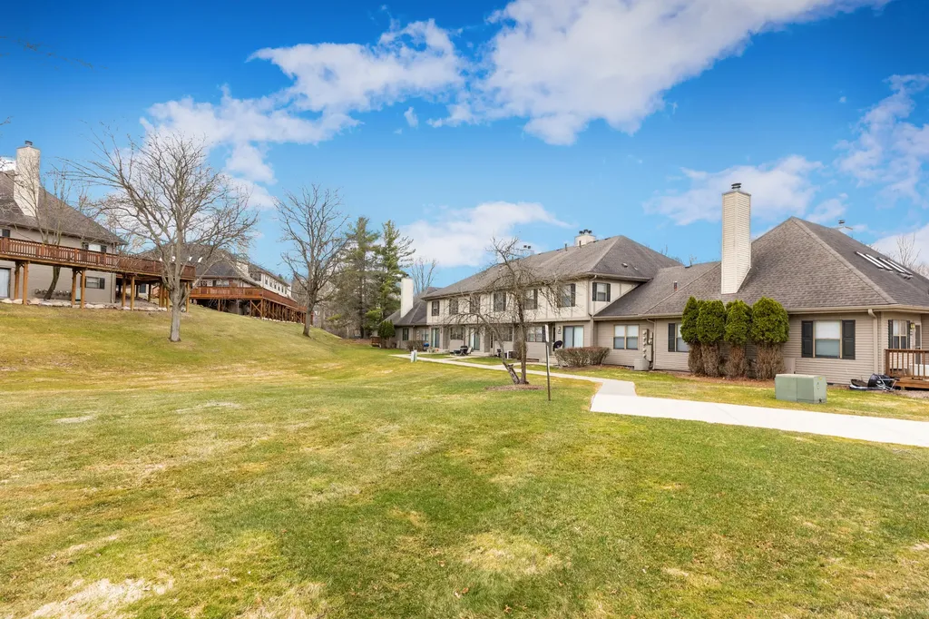 24684 Cashmere Court Southfield City MI 48033