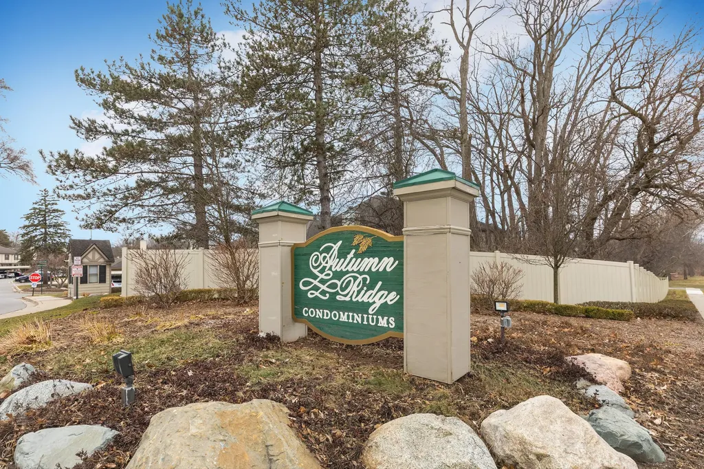 24684 Cashmere Court Southfield City MI 48033