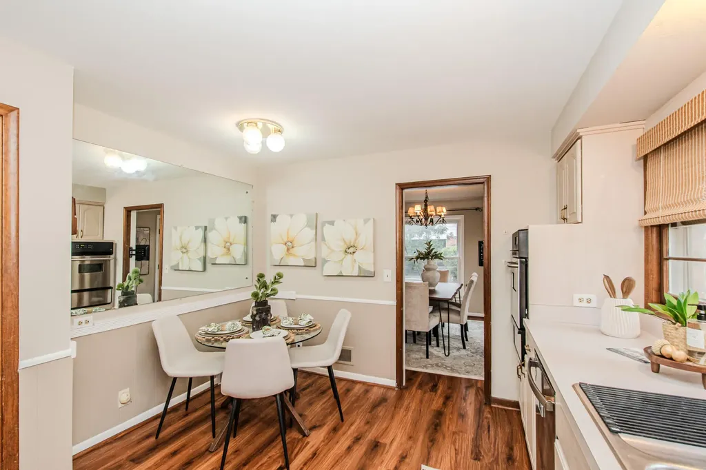 539 S Sheldon Road Plymouth City MI 48170