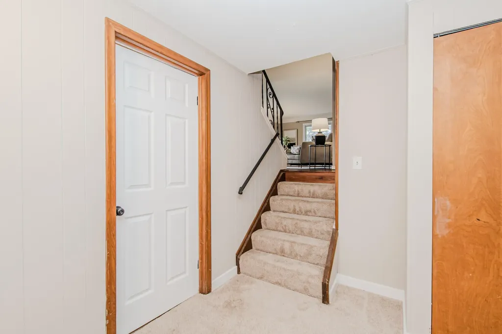 539 S Sheldon Road Plymouth City MI 48170