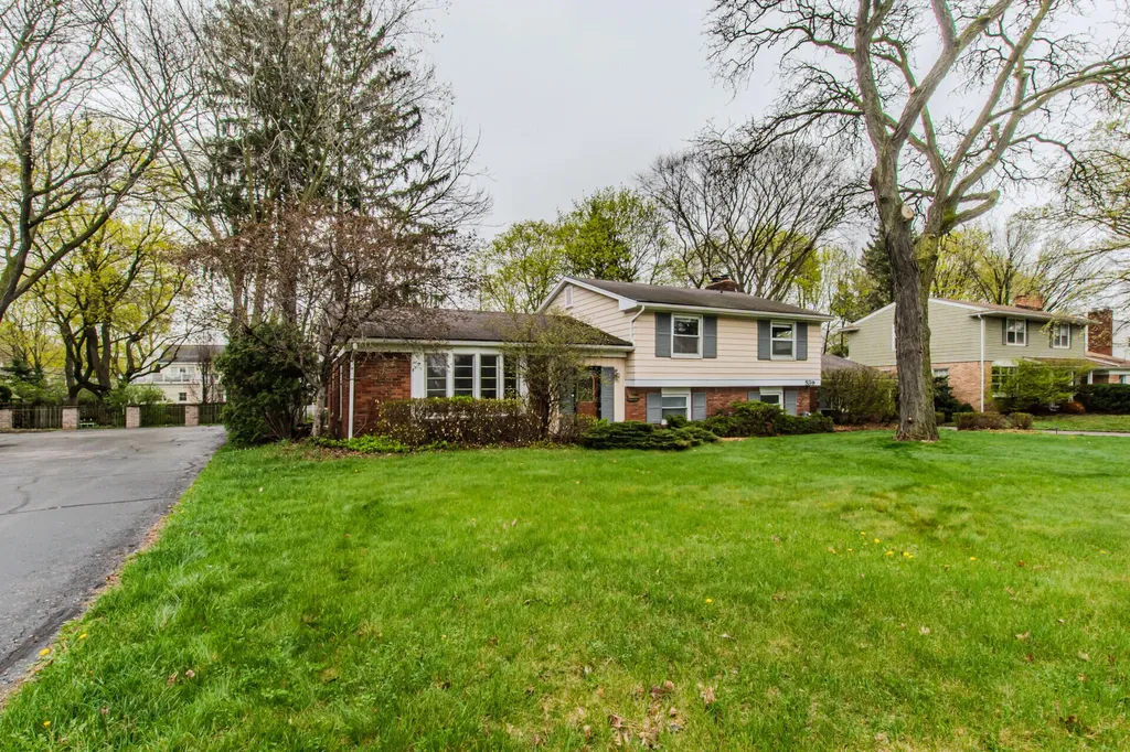 539 S Sheldon Road Plymouth City MI 48170