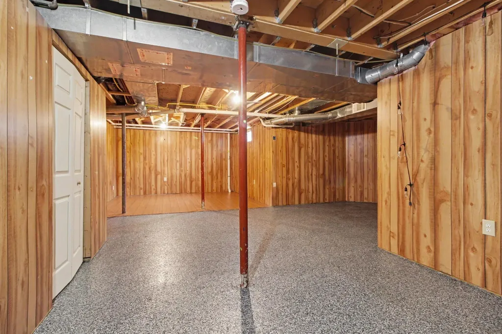 8060 Fox Tail Court Augusta Charter Township MI 48197