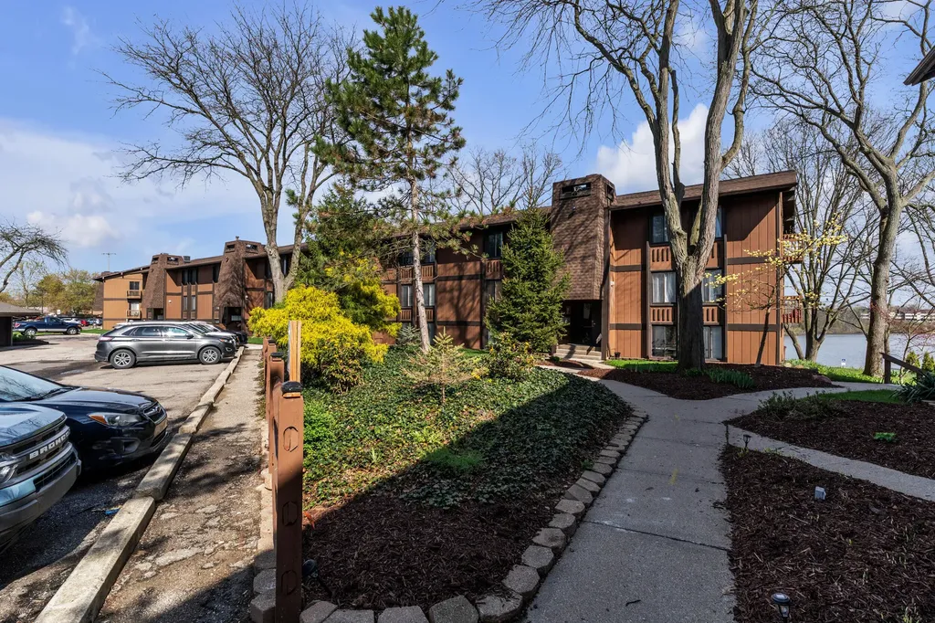 1730 Grove Road Ypsilanti Charter Township MI 48198