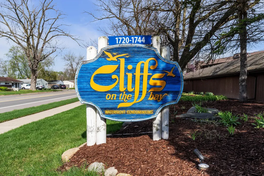 1730 Grove Road Ypsilanti Charter Township MI 48198