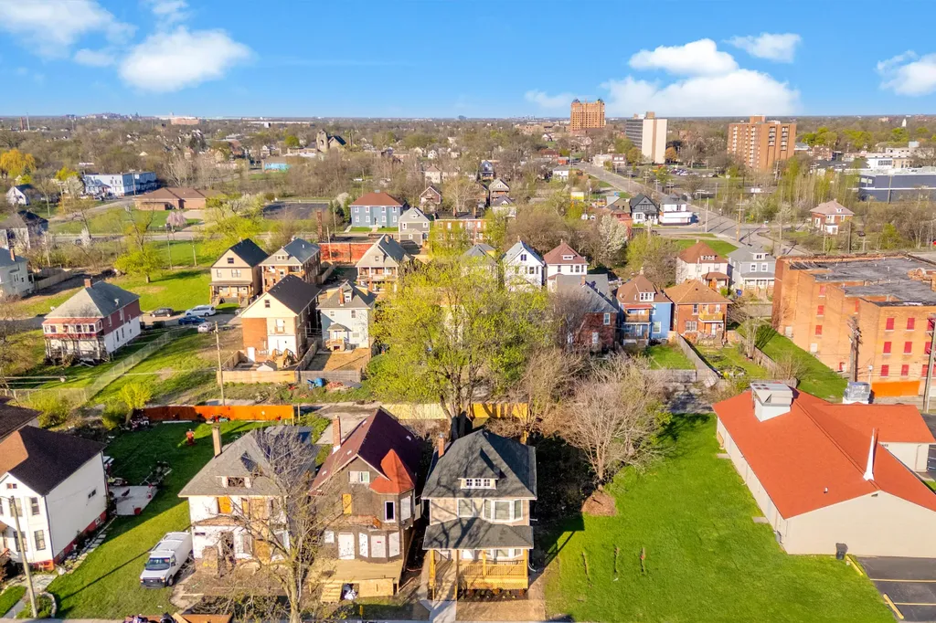 6217 Avery Street Detroit City MI 48208