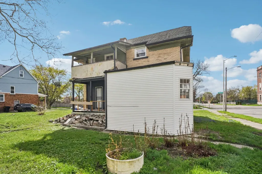956 Glynn Court Detroit City MI 48202