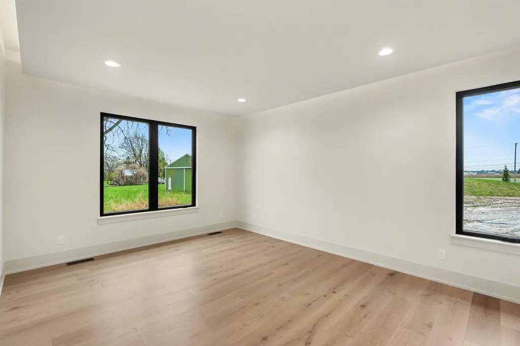 57078 Meadowridge Drive Washington Township MI 48094