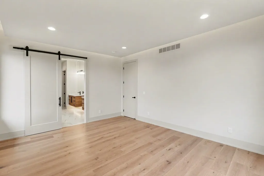 57078 Meadowridge Drive Washington Township MI 48094