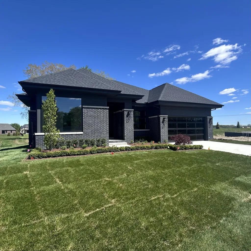 57078 Meadowridge Drive Washington Township MI 48094