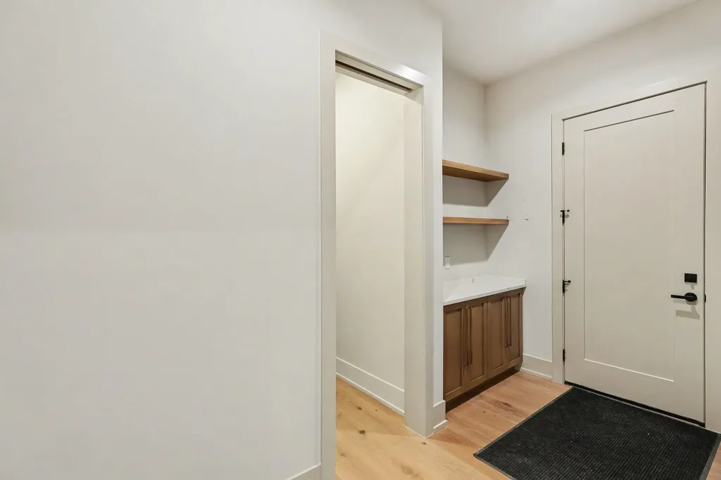 57078 Meadowridge Drive Washington Township MI 48094