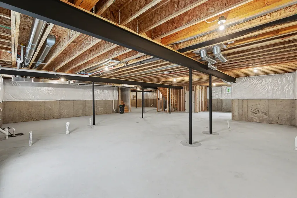 57078 Meadowridge Drive Washington Township MI 48094