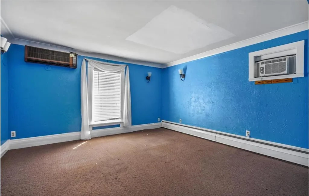45199 Cass Avenue Utica City MI 48317