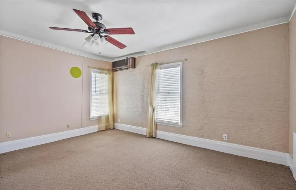 45199 Cass Avenue Utica City MI 48317