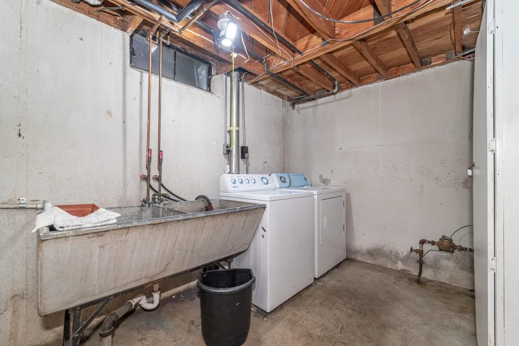 1386 Borgstrom Avenue Ypsilanti Charter Township MI 48198
